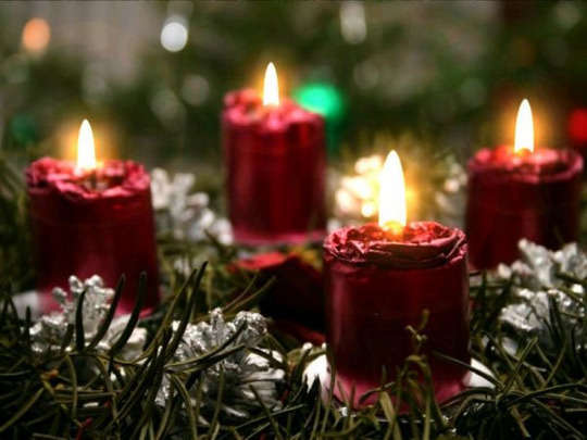 1534_christmascandles.jpg