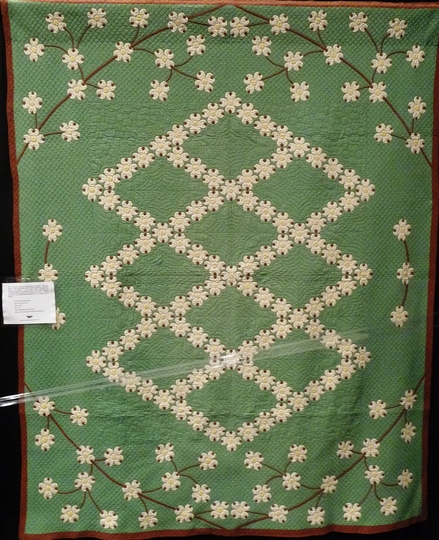 1618_dogwood_quilt.jpg