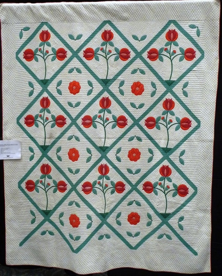 1632_pomegranate_quilt.jpg