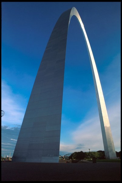 2640_st_louis_arch_1.jpg