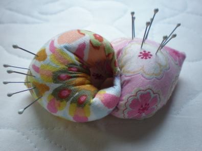 5702_pincushion.jpg