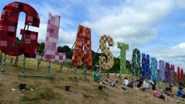 5771_glastonbury_sign_google_search.jpg