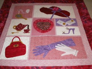 RED HAT SOCIETY QUILT