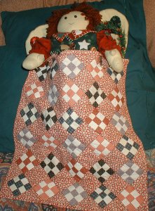 1900 Reproduction Doll Quilt