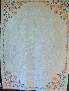 Luella's Vintage Linen