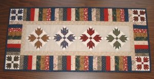 Bear Claw Tablerunner