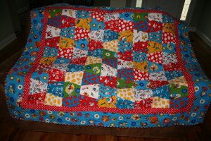 Dr. Seuss Tumbler Quilt