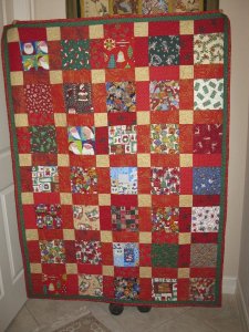 CHRISTMAS QUILT